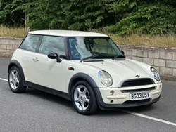 White Used 2003 Mini ONE Hatch Hatchback | £890
