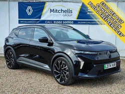 Diamond black Used 2024 Renault Scénic Esprit Alpine MPV | £29,995 (A bit pricey)