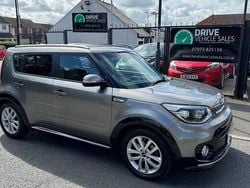 Silver Used 2018 Kia Soul SUV | £8,499 (Good price)