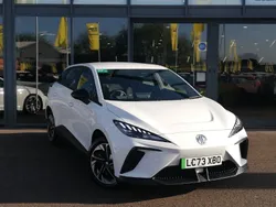 White Used 2023 MG MG4 EV SE Hatchback | £16,498 (Fair price)