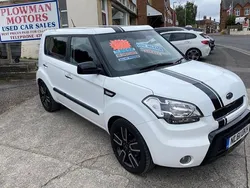 White Used 2011 Kia Soul 2 SUV | £4,295 (Fair price)