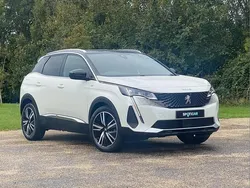 White Used 2022 Peugeot 3008 Premium SUV | £21,758 (Expensive)