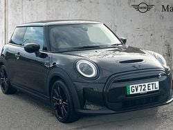 Midnight black ii Used 2022 Mini Cooper S Level 2 Hatchback | £16,356 (Fair price)