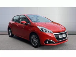 Orange Used 2018 Peugeot 208 Signature Sky Hatchback | £6,687 (Fair price)