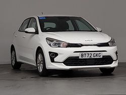 White Used 2022 Kia Rio Hatchback | £13,498 (Fair price)