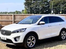 White Used 2015 Kia Sorento 4 SUV | £13,500 (Good price)