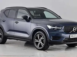 Denim blue Used 2022 Volvo XC40 R-Design SUV | £22,475 (Fair price)