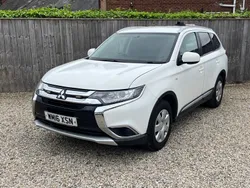 White Used 2016 Mitsubishi Outlander SUV | £3,500 (Super price)