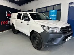 White Used 2019 Toyota HiLux Active Pickup | £15,540 (Expensive)