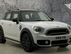 White Used 2018 Mini Cooper S Countryman SUV | £17,640 (Fair price)