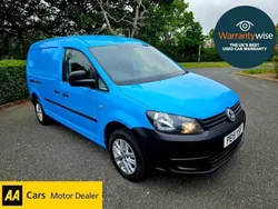 Blue Used 2015 VW Caddy Startline MPV | £7,195 (Fair price)