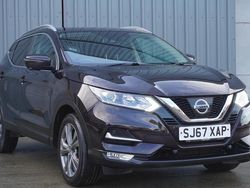 Black Used 2017 Nissan Qashqai N-Connecta SUV | £7,995 (Fair price)