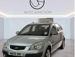 Silver Used 2009 Kia Rio 3 Hatchback | £3,199 (Fair price)