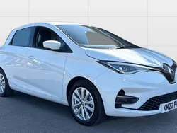 White Used 2022 Renault Rapid Version S Hatchback | £9,928 (Good price)