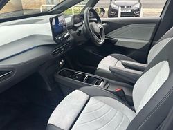 Grey Used 2024 VW ID.3 Pro Hatchback | £24,591 (Expensive)