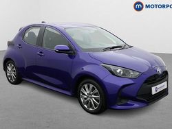 Used 2025 Toyota Yaris Hybrid Hatchback | £14,799 (Super price)
