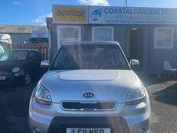 Silver Used 2011 Kia Soul 2 SUV | £2,499 (Good price)