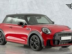 Red Used 2023 Mini Cooper Hatch Hatchback | £21,490 (Fair price)
