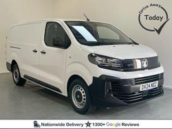 White Used 2024 Vauxhall Vivaro Van | £17,850 (Fair price)