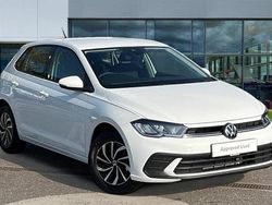 Pure white Used 2025 VW Polo Life Hatchback | £18,787 (Fair price)