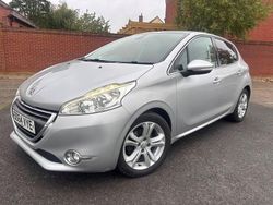 Silver Used 2014 Peugeot 208 Allure Hatchback | £7,995 (Expensive)