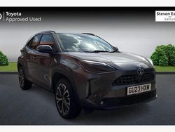 Used 2025 Toyota Yaris Hybrid Estate | £23,660 (Expensive)