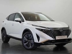 White Used 2024 Nissan Qashqai Tekna SUV | £28,890