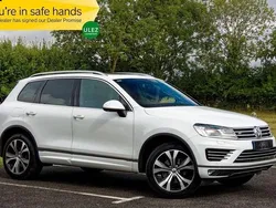 White Used 2015 VW Touareg R-line SUV | £12,995 (Fair price)