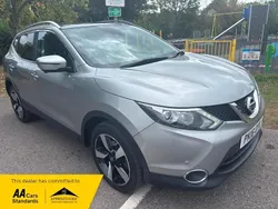 Silver Used 2016 Nissan Qashqai N-Connecta SUV | £6,490 (Fair price)