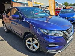 Blue Used 2018 Nissan Qashqai Acenta Premium SUV | £8,995 (Fair price)