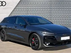 Grey Used 2025 Audi e-tron Performance SUV | £66,926