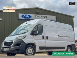 White Used 2023 Peugeot Boxer Premium Van | £17,994 (Fair price)