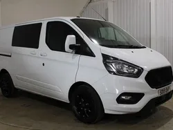 White Used 2019 Ford Transit Custom Limited Van | £12,795 (Expensive)