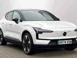 White Used 2025 Volvo EX30 Performance SUV | £29,950 (Super price)