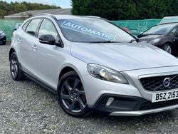 Silver Used 2015 Volvo V40 CC Pro Estate | £7,795 (Fair price)