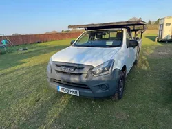 White Used 2019 Isuzu D-Max Pickup | £5,750 (Fair price)