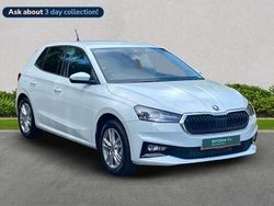 Moon white metallic New 2025 Skoda Fabia SE L Hatchback | £18,566 (Fair price)