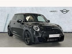 Black Used 2024 Mini Cooper S Hatch Hatchback | £25,790 (Fair price)
