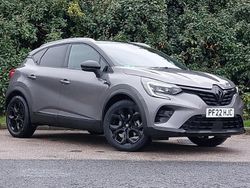 Grey Used 2022 Renault Captur Rive Gauche SUV | £18,498 (Fair price)