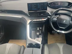 White Used 2024 Peugeot 5008 GT MPV | £25,374 (Fair price)