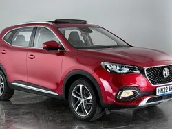 Red Used 2022 MG HS Exclusive SUV | £17,600 (Fair price)
