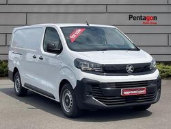 Solid kaolin white New 2025 Vauxhall Vivaro Van | £21,990 (Fair price)