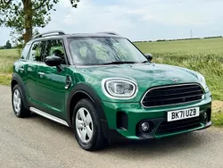 Green Used 2021 Mini Cooper Countryman Classic SUV | £18,950 (Good price)