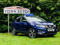 Blue Used 2017 Nissan Qashqai N-Connecta SUV | £11,990 (Fair price)