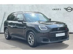 Black Used 2024 Mini Countryman Classic SUV | £33,595 (Fair price)