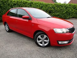 Red Used 2013 Skoda Rapid SE Hatchback | £5,987 (Fair price)