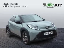 Green New 2025 Toyota Aygo Hatchback | £17,000 (Fair price)