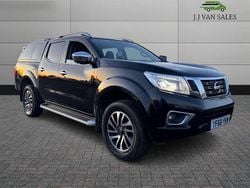Black Used 2018 Nissan Navara Tekna Pickup | £16,995 (Good price)