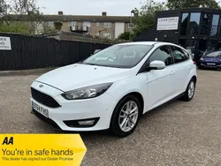 White Used 2014 Ford Focus Zetec Hatchback | £4,850 (Fair price)