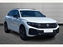 Pure white Used 2024 VW Touareg Black Edition SUV | £54,950 (Fair price)